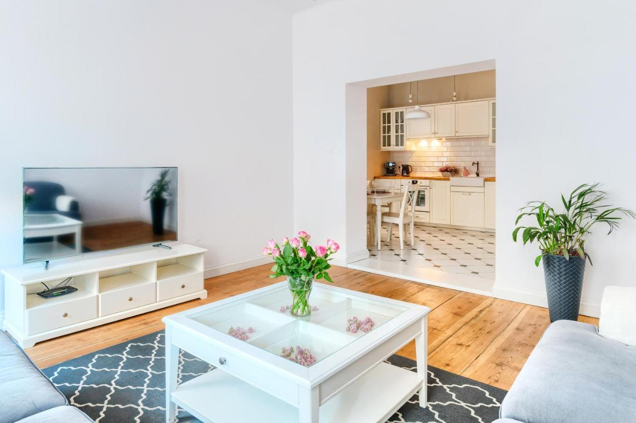 Apartament Nowe Miasto - Przy Parku Roz Гожув-Велькопольски Экстерьер фото