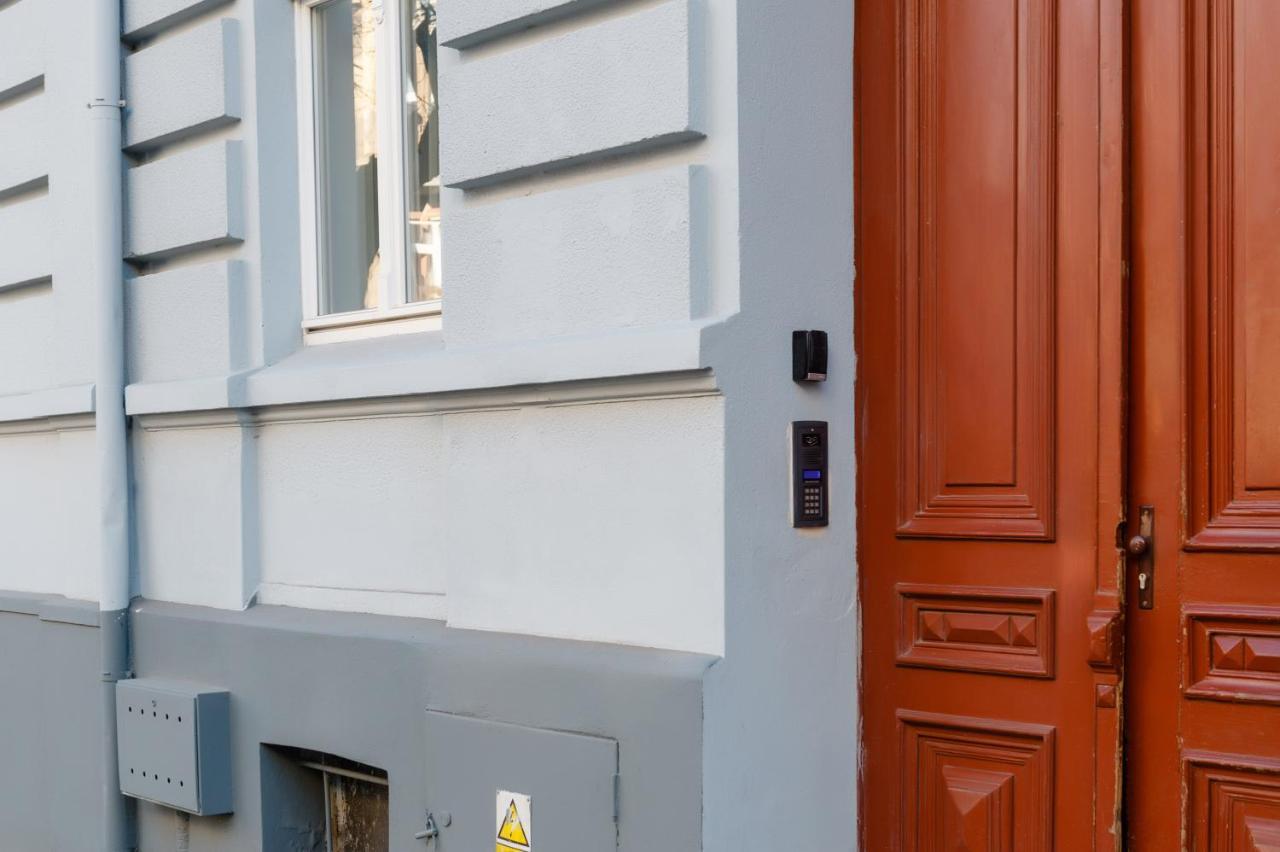 Apartament Nowe Miasto - Przy Parku Roz Гожув-Велькопольски Экстерьер фото